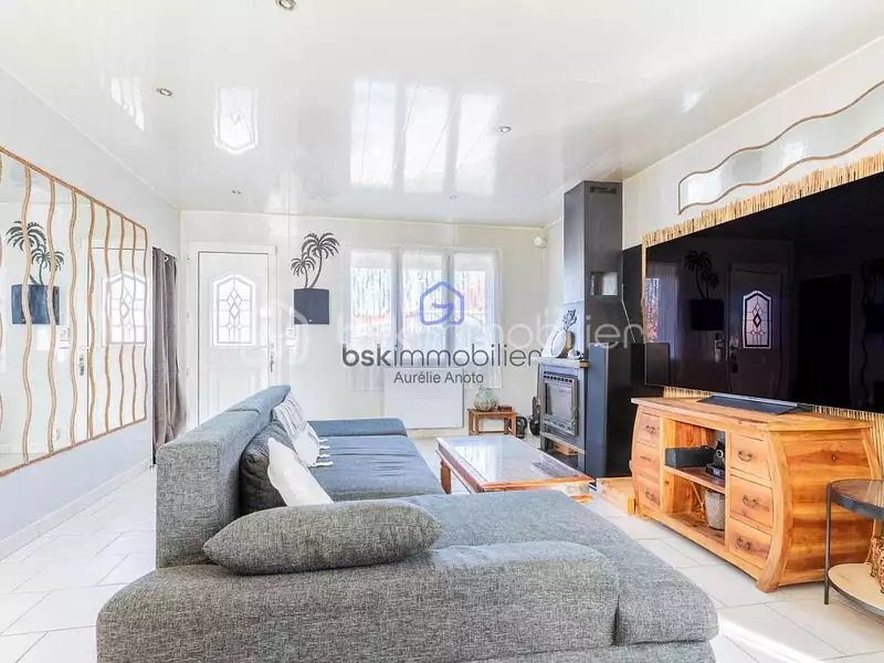 Maison, 89 m²