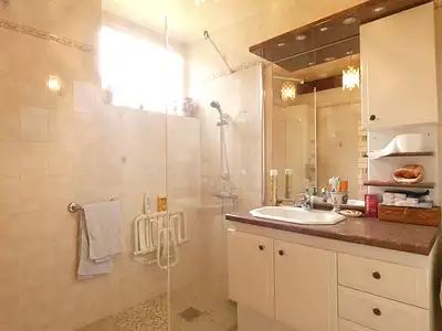 Maison, 197 m²