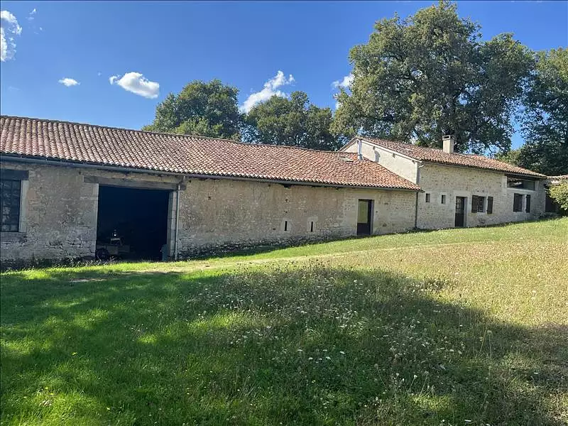 Maison, 587 m²