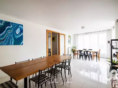 Maison, 282 m²