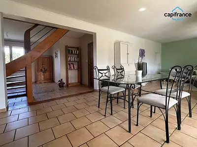Maison, 147 m²