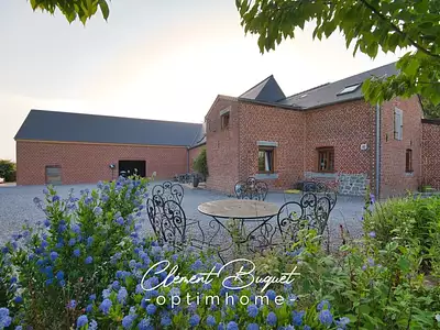 Maison, 252 m²
