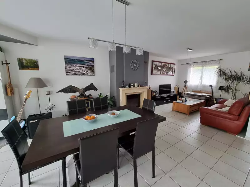 Maison, 160 m²