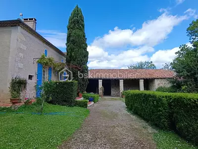 Maison, 309 m²