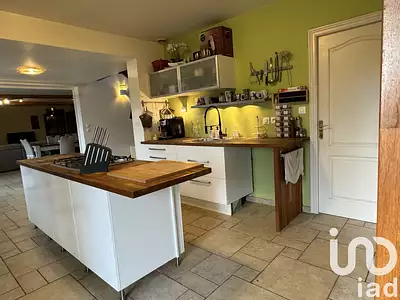 Maison, 370 m²