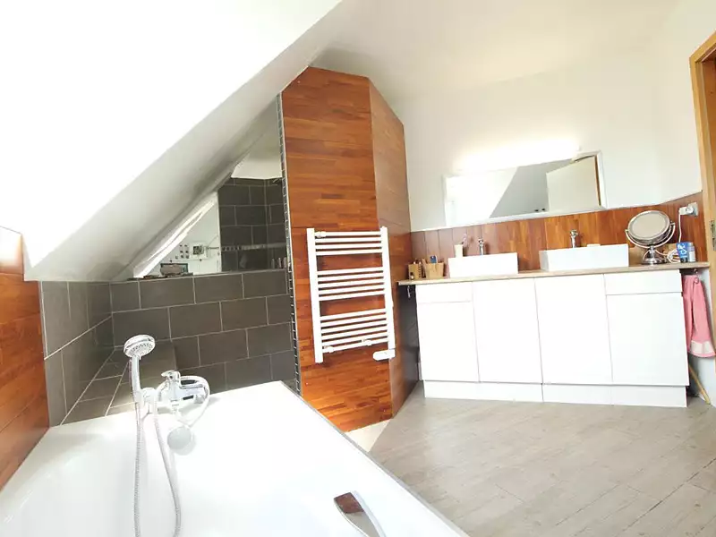 Maison, 120 m²