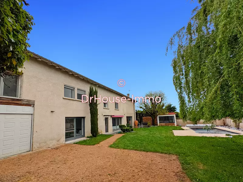 Maison, 270 m²