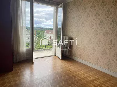 Maison, 245 m²