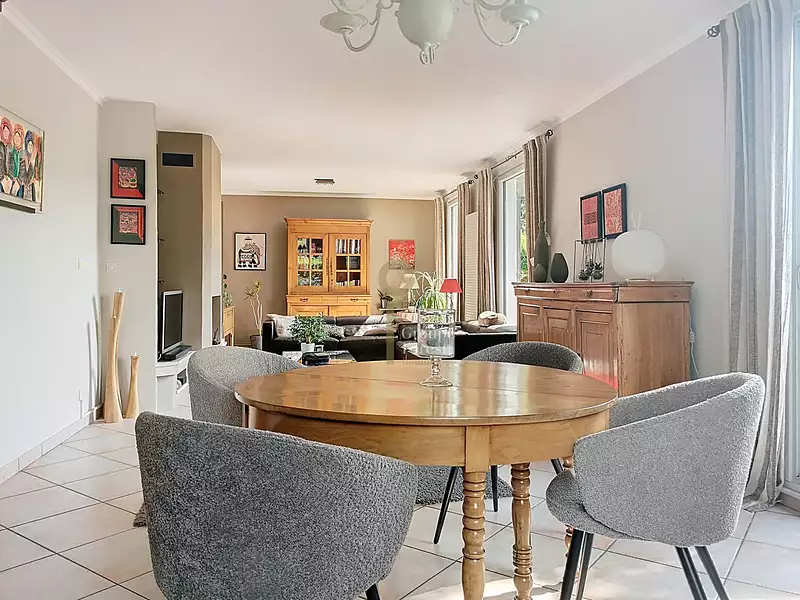 Maison, 159 m²