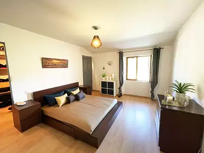 Maison, 195 m²