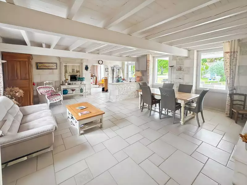 Maison, 210 m²