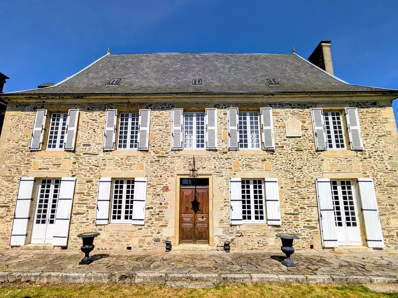 Maison, 176 m²