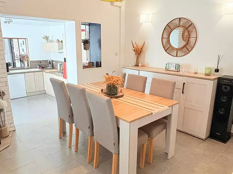 Maison, 84 m²