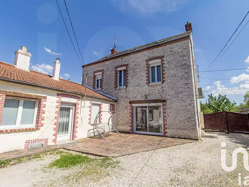 Maison, 330 m²