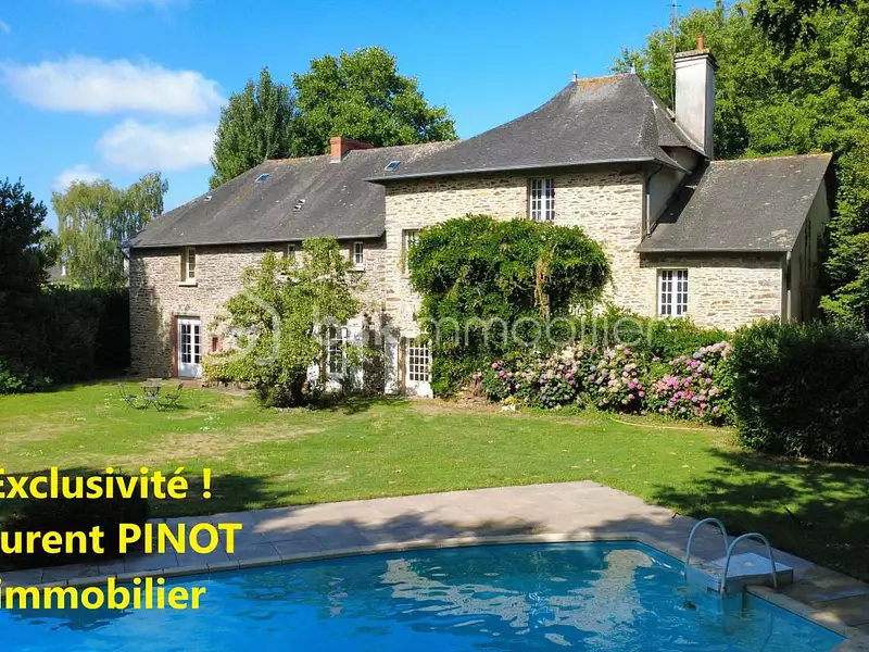 Maison, 212 m²