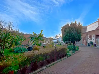 Maison, 165 m²