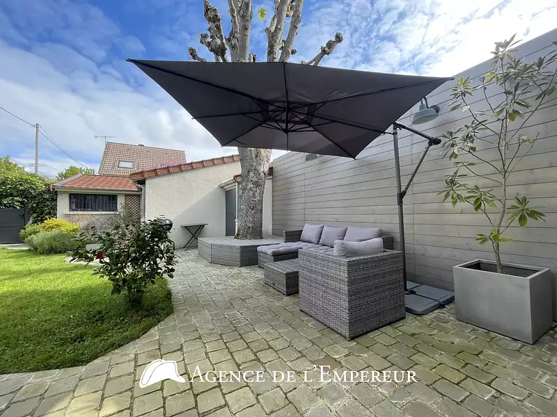 Maison, 141 m²