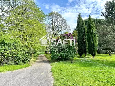 Maison, 225 m²
