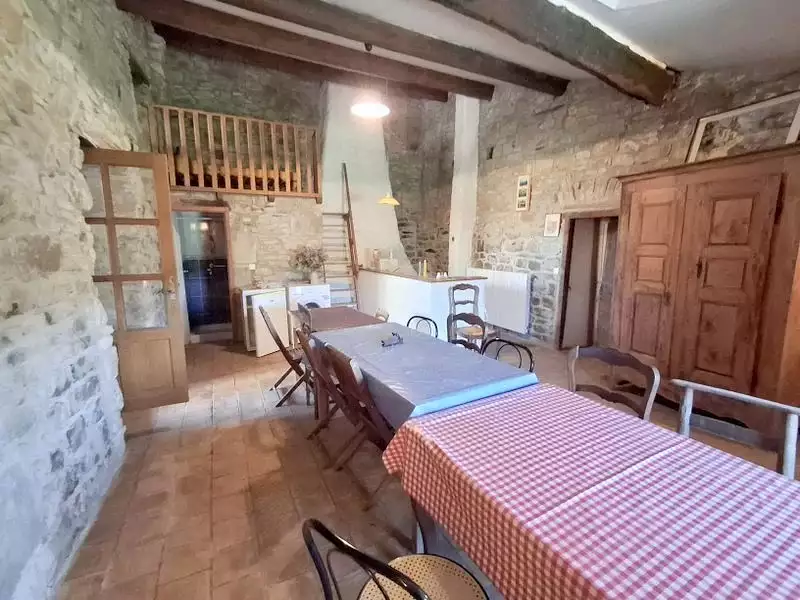 Maison, 350 m²