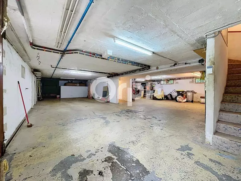 Maison, 221 m²