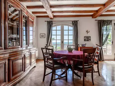Maison, 278 m²