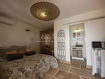 Maison, 250 m²