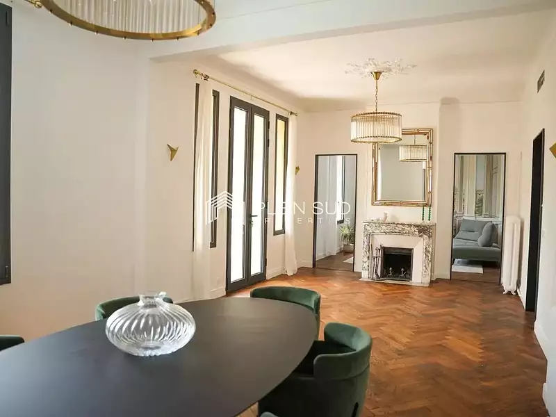 Maison, 363 m²