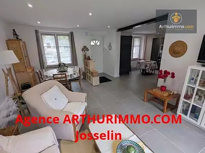 Maison, 106,83 m²