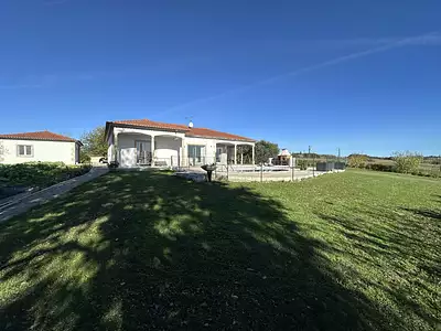 Maison, 155 m²