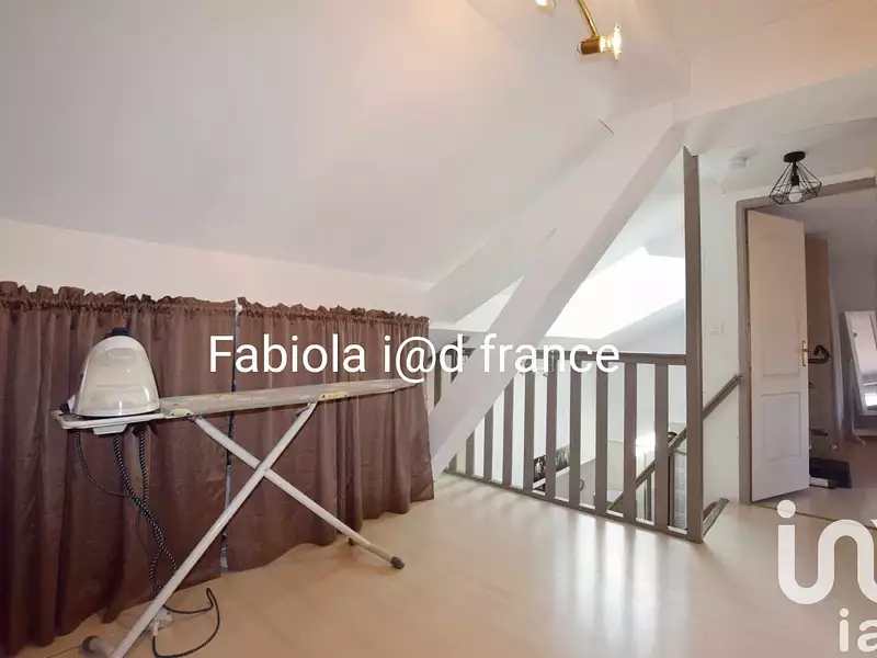 Maison, 192 m²