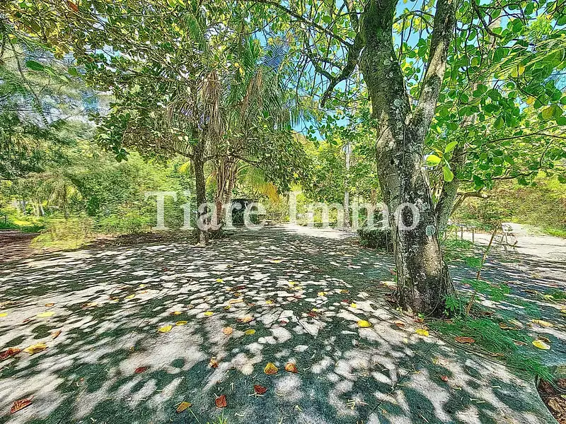 Terrain, 2 230 m²