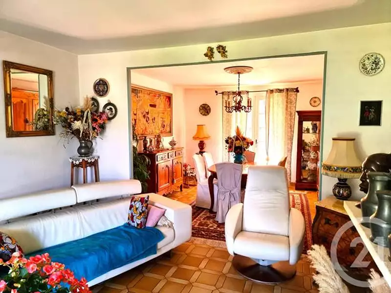 Maison, 165 m²