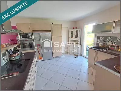 Maison, 123 m²