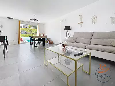 Maison, 94 m²