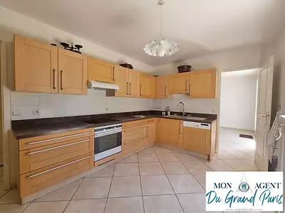 Maison, 158 m²