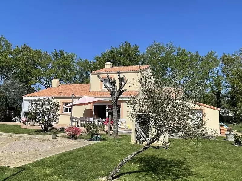 Maison, 144 m²