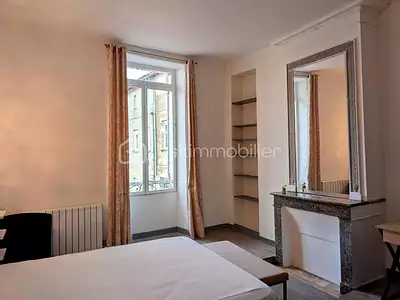 Maison, 250 m²