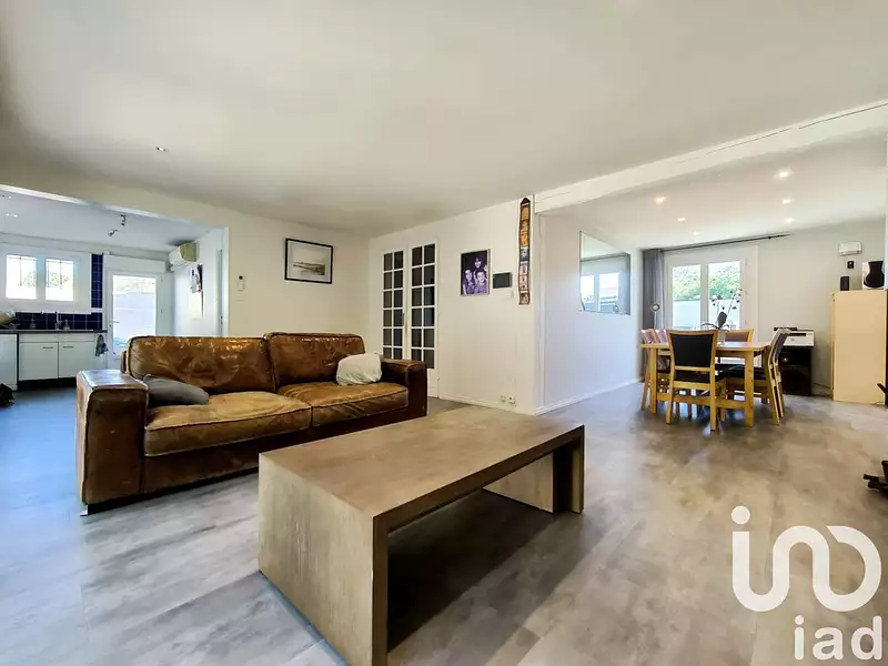 Maison, 145 m²