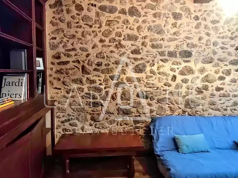Maison, 221 m²