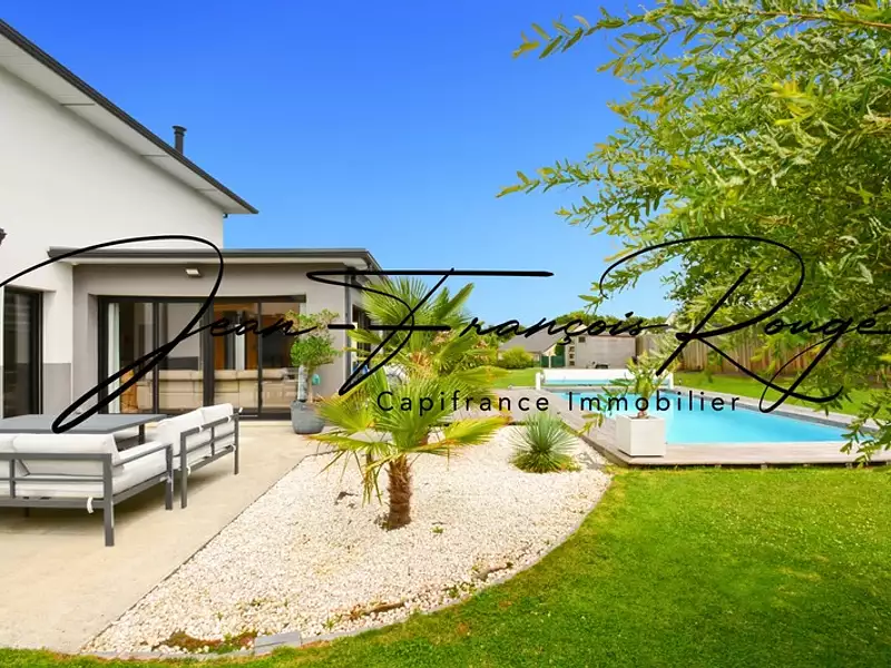 Maison, 162 m²