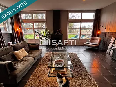 Maison, 225 m²