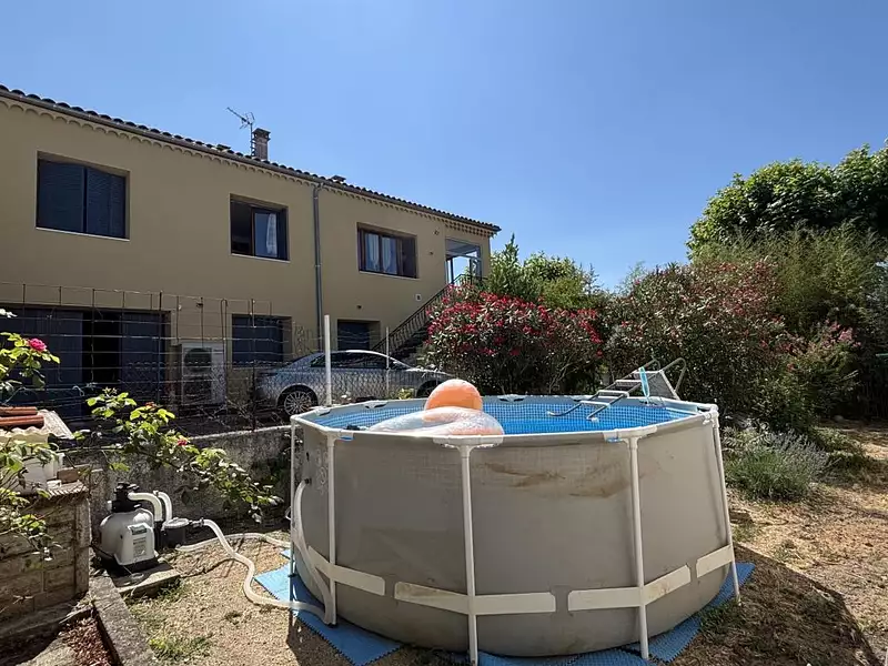 Maison, 200 m²