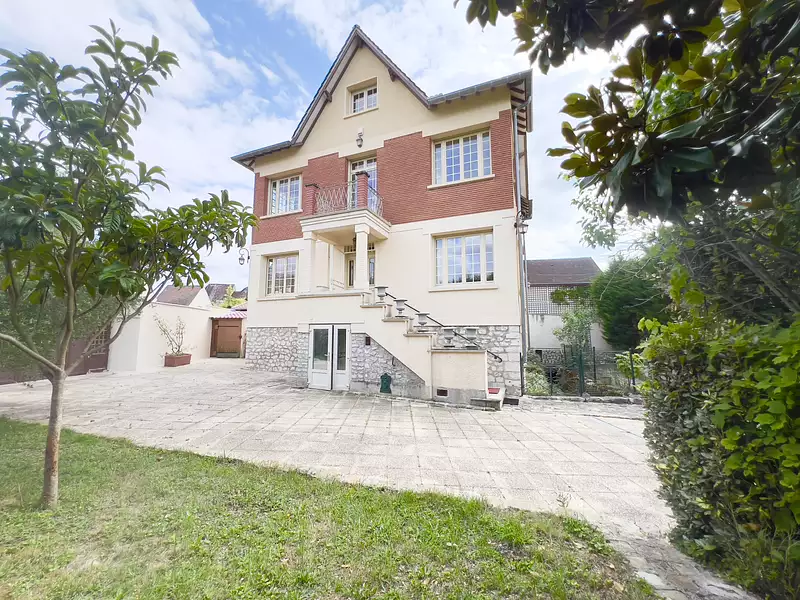 Maison, 350 m²