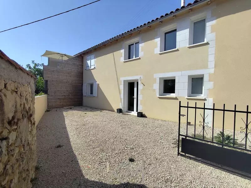 Immeuble, 113,62 m²