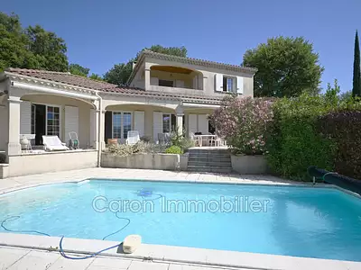 Maison, 174 m²