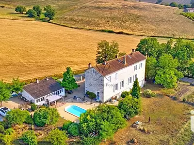 Maison, 320 m²