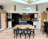 Maison, 203 m²