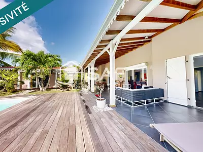 Maison, 240 m²