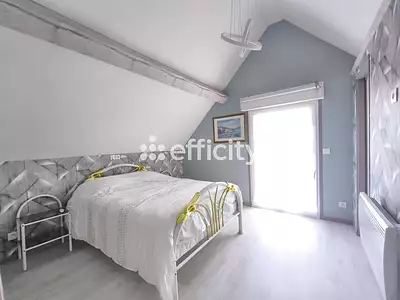 Maison, 176 m²