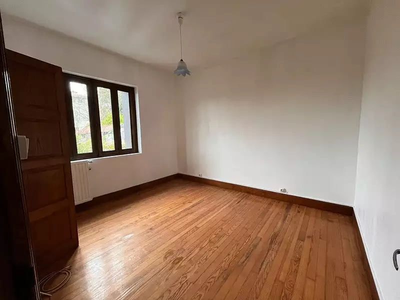Maison, 185 m²